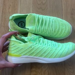 APL women’s tech loom wave - energy/green